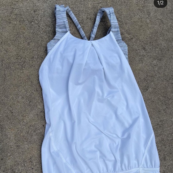 Lululemon Tank - Picture 1 of 2